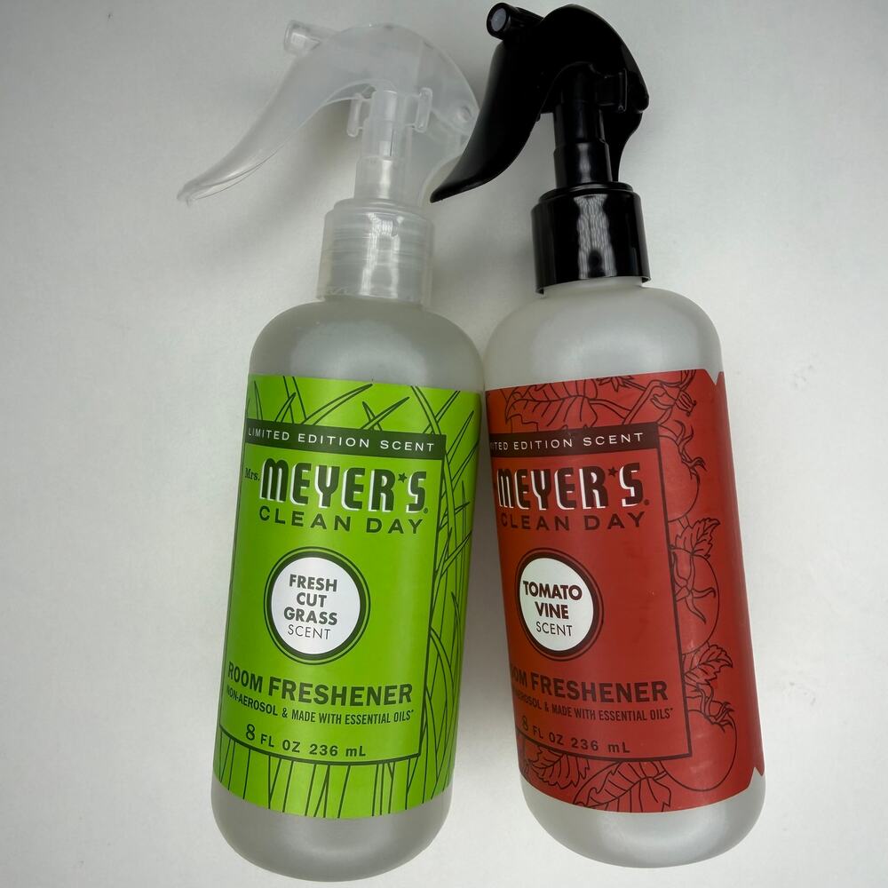 Set of 2 — Mrs Meyers Tomato Vine + Fresh Cut Grass Room Freshener Spray Bottles